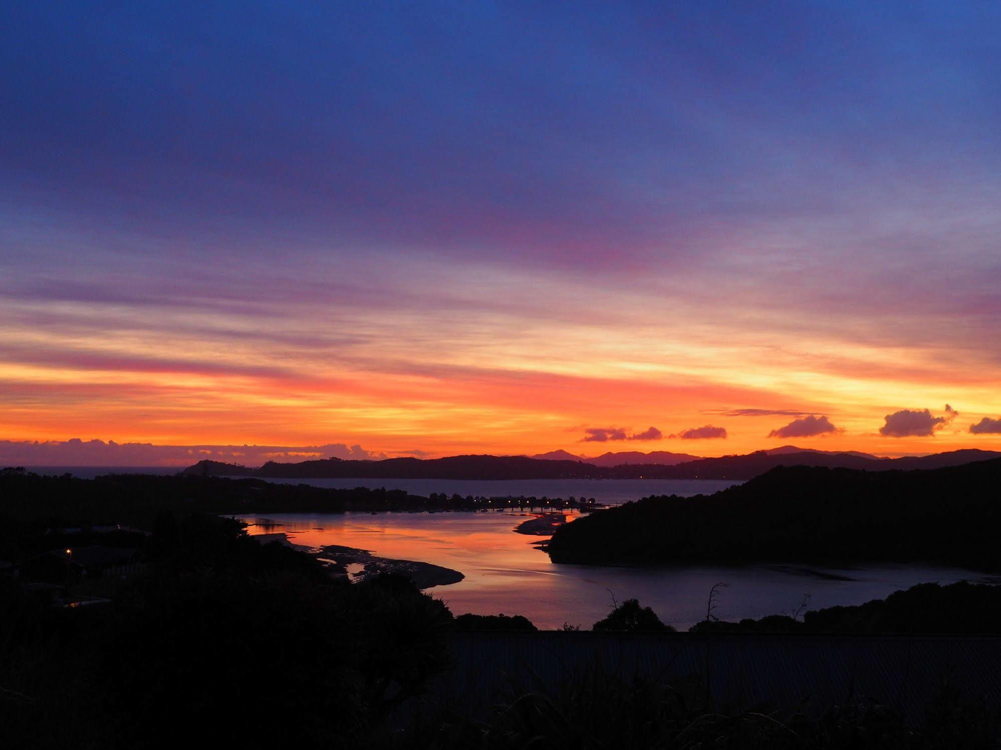 Cook'S Lookout Motel Paihia Exterior foto